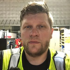 Meet your Posher, Cory